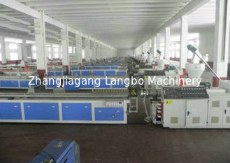 PVC Süpürgelik Plastik Kurulu Makinesi, Kabine WPC Kurulu Üretim Hattı