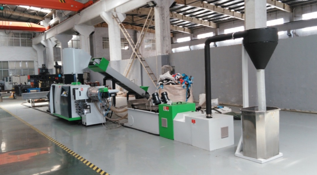 son şirket davası hakkında Vietnam Aglomerated Film Su Halkası Pelletizing Proje Davası