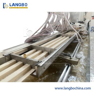 Kalite  High-Quality PVC Profile Extrusion Line with Conical Twin Screw Extruder for 1180mm Profile Size and 22KW Motor Power fabrika