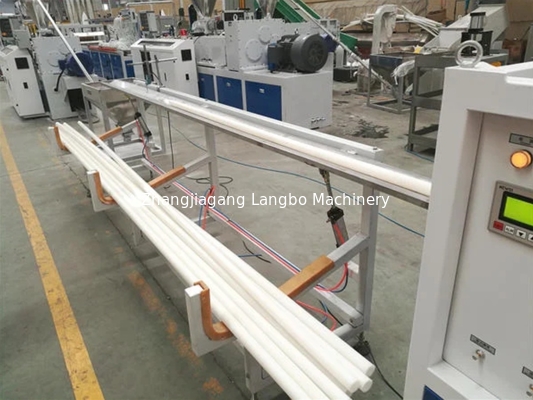 CPVC Pvc boru ekstrüder 75 - 250mm Plastik boru üretim hattı