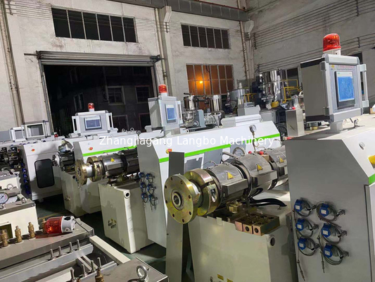 PLC kontrolü PVC boru üretim hattı yüksek çıkış ve verimlilik
