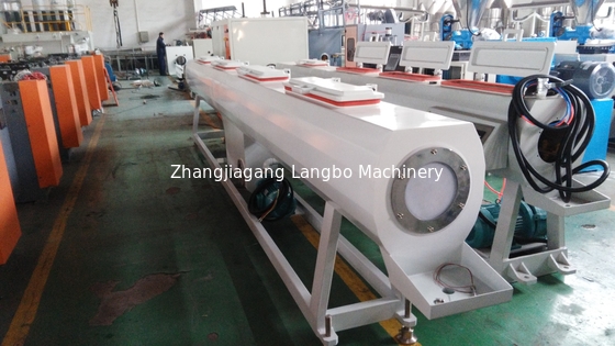 22 - 160KW Güç ile Çift Vidalı PVC Boru Ekstruder Hattı 16 - 630mm