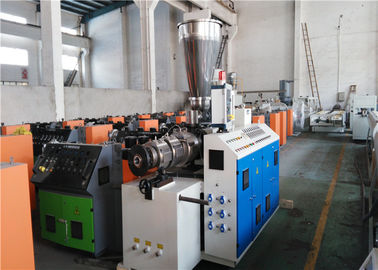 PVC / WPC Profil Ekstrüzyon için Yüksek Kapasiteli Konik Çift Vidalı Ekstruder