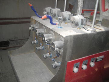 Dört Strands PVC Boru Ekstrüzyon Hattı Elektrik Boru 55 / 37KW Motor Gücü