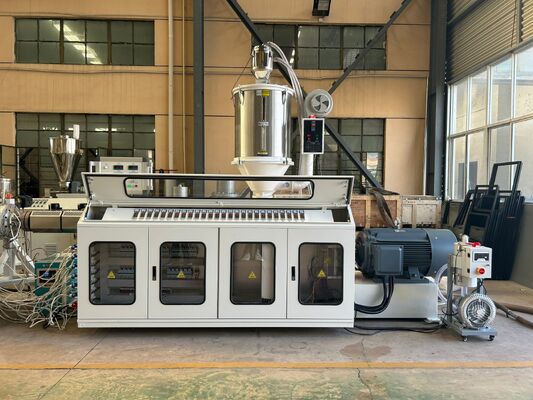 Çin 16-110mm Yüksek yoğunluklu polietilen boru yapım makinesi  hem motor hem de PLC ile