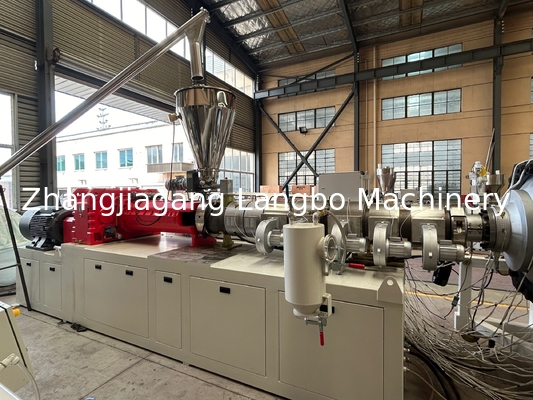 92/188 110KW motorlu 400-710mm PVC boru çıkartma hattı