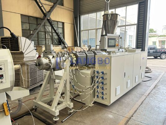 Özelleştirilebilir PVC Boru Ekstrüder Üretim Hattı Tarımsal Sulama Borusu İçin Temas  Veya SCHNIDER
