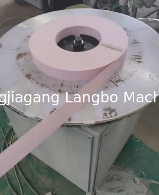 PVC Kenar bantlı bantlar Ekstrüzyon Üretimi Yapma Makinesi Yaprak Tipi PVC Kenar bantlı bantlı bant yaprak yapma makinesi kesme makinesi ileTaplar Ekstrüzyon hattı Ekstrüder makinesi