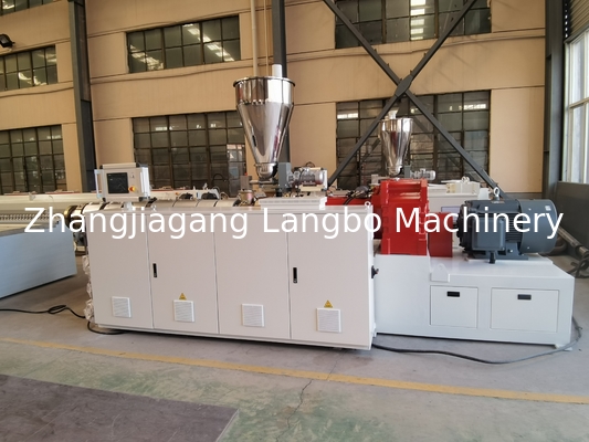 1180mm PVC Profil Yapma Makinesi Müşteri Gereksinimlerini karşılamak için PVC Toz Ekleri ile