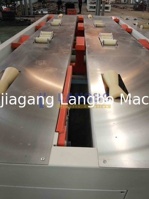 Plastik PVC CPVC UPVC Su Elektrik Hattı Tüp Ekstrüzyon Üretim Hatı Makine Ekstrüder Çekim Kesimi ile