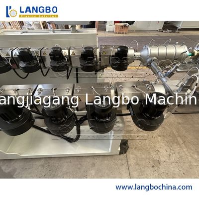 Yüksek çıkışlı gelişmiş PPR Plastik Ekstrüzyon Üretim hattı Tek vida Ekstrüder Boru Yapım Makinesi