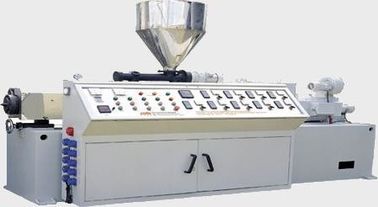 Ø20-50mm PVC Boru Ekstrüzyon Hattı, 250kg / H Plastik Boru Yapma Makinesi Tam Otomatik