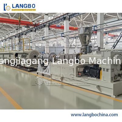 Toz / Talaşsız Kesme Sistemli 150KG / Yüksek Kapasiteli PVC Boru Ekstrüzyon Hattı