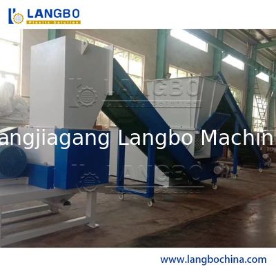 Plastik parçalayıcı öğütücü kırıcı makine otomatik plastik şişe kırıcı makine