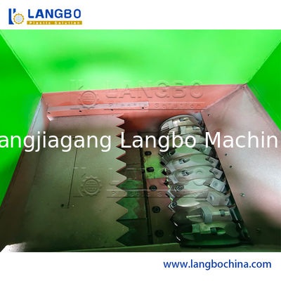 Atık PE PP Pet Plastik Parçalayıcı Kırıcı Makinesi