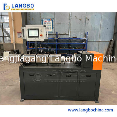 PE Kanalizasyon Boru için Plastik Tek Vidalı Ekstruder 150 - 1500KG / H Hız