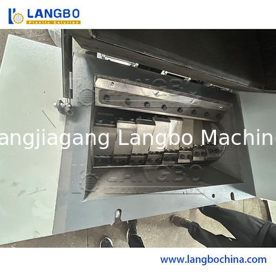 Özel Kauçuk Çöpeği Kovayı Geri Dönüştürme PVC Boru Plastik Çöp Döşeme / Çöpeç Makinesi