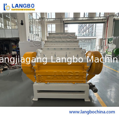 Plastik Evcil Hayvan Şişeleri PP PE Gevreği Geri Dönüşüm Kırma Kırıcı Makinesi