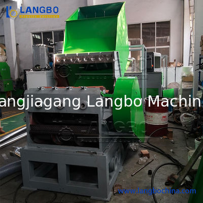 Plastik Geri Dönüşüm Makinesi Endüstriyel Dokuma Çuvallar Şişeler Variller Geri Dönüşüm Tesisi Plastik Kırıcı