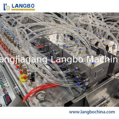 Yüksek Çıkışlı PVC Profil Ekstrüzyon Hattı 300MM Profil Boyutu 250KG / H Kapasite