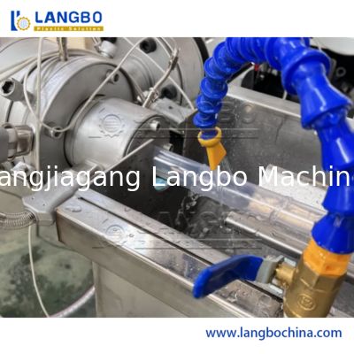 PVC Fiber Güçlendirilmiş hortum yapım makinesi PVC Bahçe hortumu makinesi Yumuşak PVC Bahçe Fiber örgülü Güçlendirilmiş Boru hattı PVC Esnek Hortum Boru makinesi