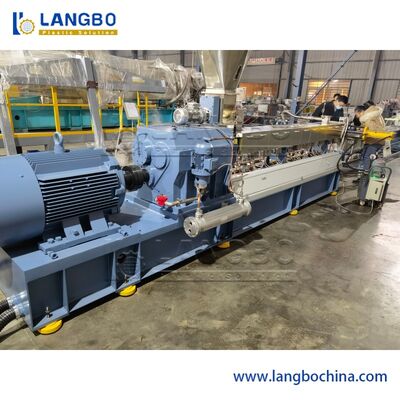 150kg / H Plastik Pelet Makinesi Yarı Otomatik Üst Besleme