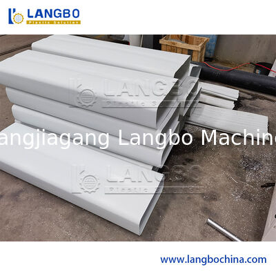 Plastik PP PE WPC Çatı Taşları Zemin Ahşap Kompozit Profil Ekstrüzyon hattı