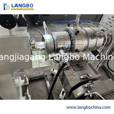 63-150mm PPR boru çıkartma hattı ve maliyetli PPR boru üretim sistemi