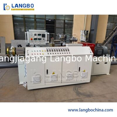 Konik Çift Vidalı Ekstruder Makinası Yüksek Mukavemetli Malzeme Uzun Ömürlü