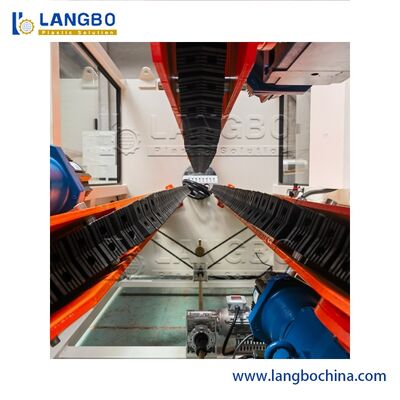 Popüler Plastik HDPE PE PPR PVC Su boruları Deniz Fırıntısı Hortumu Hortum Ekstrüzyon Üretimi