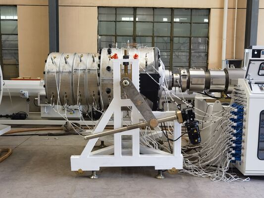 SJSZ92/188 800KG/H Yüksek Kapasiteli Ekstrüder 180-710mm Plastik UPVC Üretim Makinesi