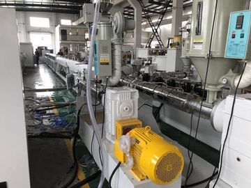 Tek - Vida Tasarımı ile Cam Elyaf Plastik Ppr Boru Ekstrüzyon Hattı