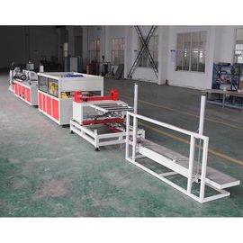 Plastik Ahşap Plastik Kompozit Profil Ekstrüzyon Ekipmanları CE ISO Sertifikası