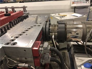 Tavan Paneli PVC Levha Üretim Hattı, PLC Kontrol UPVC Pencere Yapma Makinesi